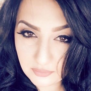 Meet your Posher, Sona